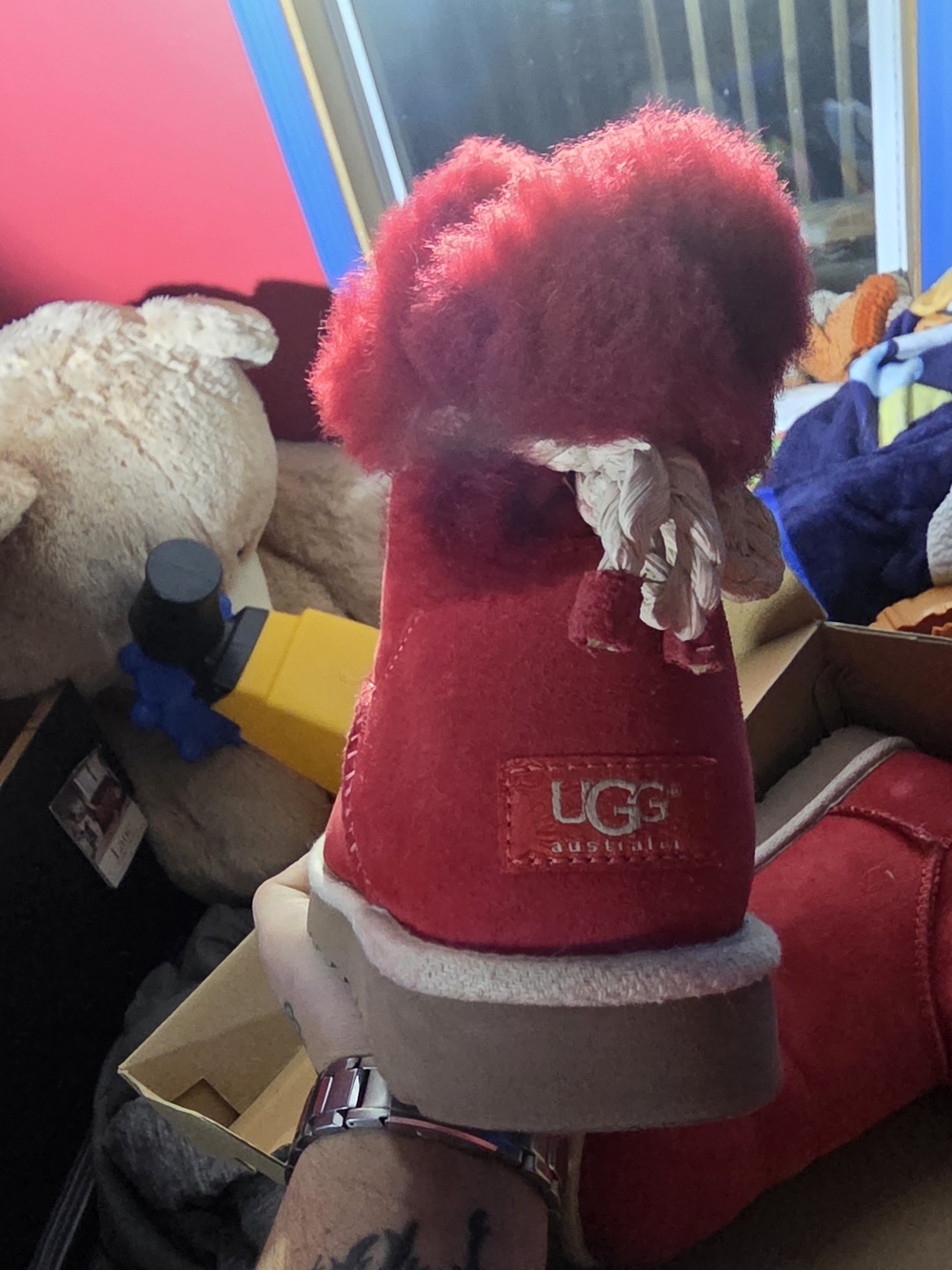UGG Mini Bailey Button II